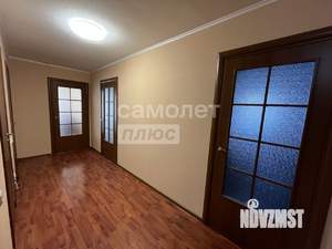 2-к квартира, вторичка, 71м2, 1/6 этаж