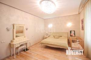 4-к квартира, вторичка, 156м2, 1/9 этаж