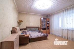 3-к квартира, вторичка, 61м2, 1/9 этаж