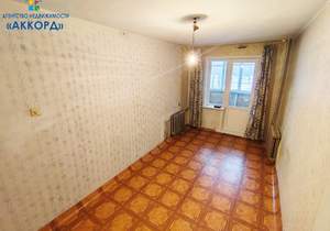 3-к квартира, вторичка, 60м2, 1/9 этаж