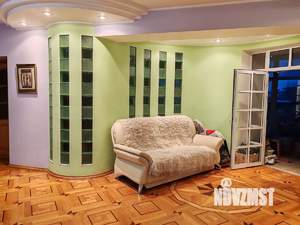 5-к квартира, вторичка, 242м2, 2/12 этаж