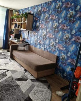 3-к квартира, вторичка, 82м2, 1/17 этаж