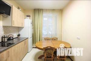 3-к квартира, вторичка, 90м2, 1/6 этаж