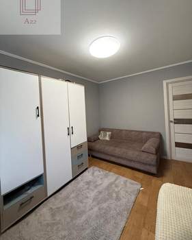 3-к квартира, вторичка, 60м2, 1/10 этаж