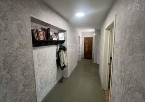 4-к квартира, вторичка, 84м2, 2/4 этаж