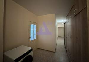 3-к квартира, вторичка, 80м2, 8/10 этаж