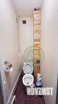 2-к квартира, вторичка, 50м2, 1/10 этаж