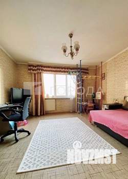 3-к квартира, вторичка, 62м2, 10/10 этаж