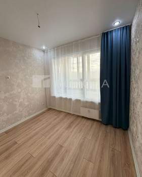 2-к квартира, вторичка, 43м2, 7/16 этаж