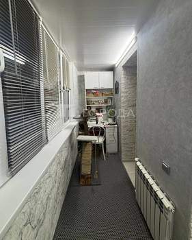 2-к квартира, вторичка, 58м2, 1/5 этаж