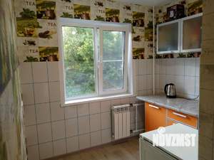 3-к квартира, вторичка, 58м2, 2/5 этаж