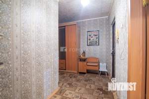 3-к квартира, вторичка, 61м2, 1/9 этаж