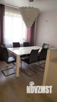 4-к квартира, вторичка, 140м2, 9/10 этаж