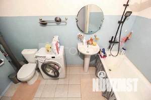 2-к квартира, вторичка, 62м2, 9/10 этаж