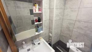 1-к квартира, вторичка, 33м2, 9/9 этаж