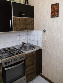 2-к квартира, вторичка, 50м2, 5/5 этаж