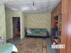 2-к квартира, вторичка, 45м2, 1/4 этаж