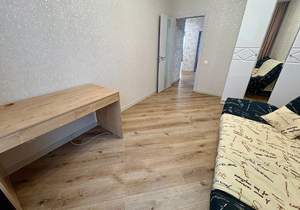 2-к квартира, вторичка, 63м2, 8/17 этаж