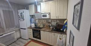 3-к квартира, вторичка, 72м2, 1/10 этаж