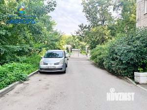 2-к квартира, вторичка, 40м2, 1/4 этаж