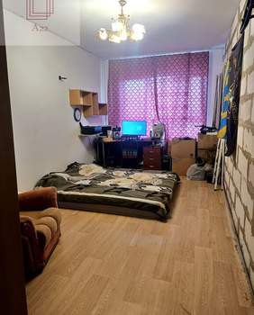 3-к квартира, вторичка, 83м2, 1/17 этаж