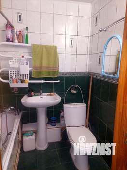 2-к квартира, вторичка, 40м2, 1/4 этаж