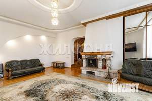 3-к квартира, вторичка, 180м2, 5/7 этаж