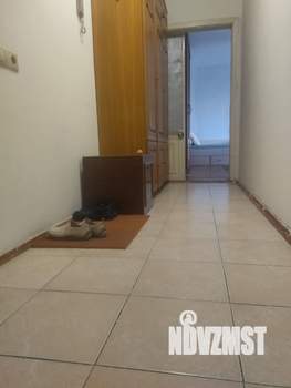 2-к квартира, вторичка, 55м2, 3/10 этаж
