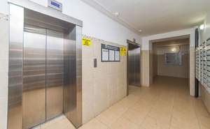 4-к квартира, вторичка, 100м2, 1/16 этаж