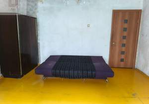 2-к квартира, вторичка, 57м2, 1/1 этаж