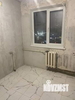 4-к квартира, вторичка, 60м2, 5/5 этаж