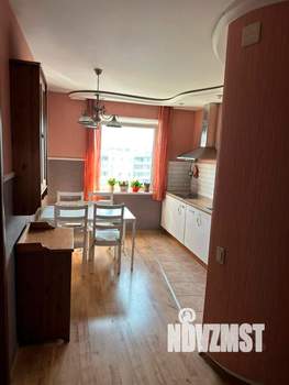 3-к квартира, вторичка, 68м2, 10/10 этаж