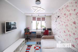 3-к квартира, вторичка, 65м2, 13/16 этаж