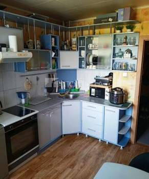 3-к квартира, вторичка, 61м2, 10/10 этаж