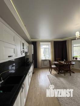 4-к квартира, вторичка, 87м2, 2/4 этаж