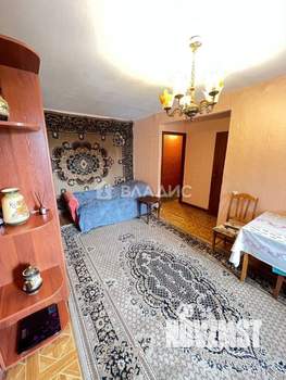 2-к квартира, вторичка, 45м2, 3/5 этаж