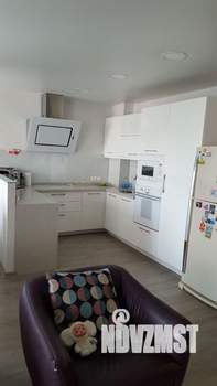 4-к квартира, вторичка, 140м2, 9/10 этаж