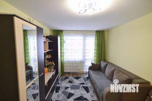 2-к квартира, вторичка, 42м2, 1/10 этаж