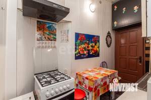 4-к квартира, вторичка, 71м2, 1/2 этаж