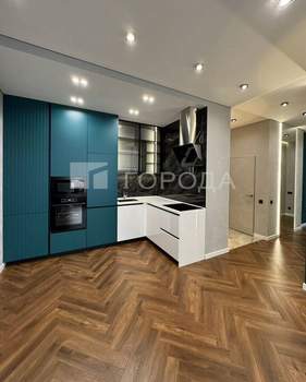 3-к квартира, вторичка, 70м2, 14/21 этаж