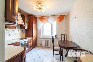 4-к квартира, вторичка, 95м2, 6/10 этаж