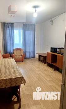 3-к квартира, вторичка, 83м2, 1/17 этаж