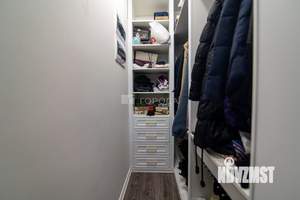 1-к квартира, вторичка, 38м2, 1/17 этаж