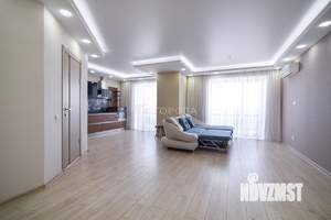 2-к квартира, вторичка, 70м2, 12/14 этаж