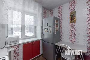 2-к квартира, вторичка, 45м2, 3/5 этаж
