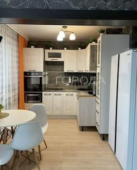 2-к квартира, вторичка, 55м2, 8/14 этаж