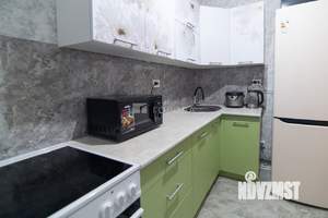 2-к квартира, вторичка, 42м2, 1/10 этаж