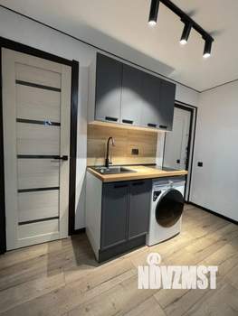 Студия квартира, вторичка, 13м2, 1/5 этаж