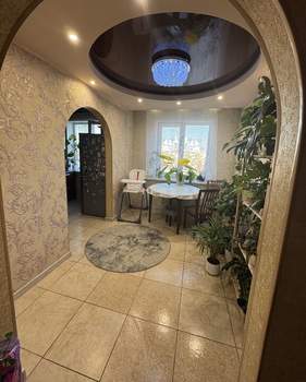 4-к квартира, вторичка, 70м2, 9/9 этаж