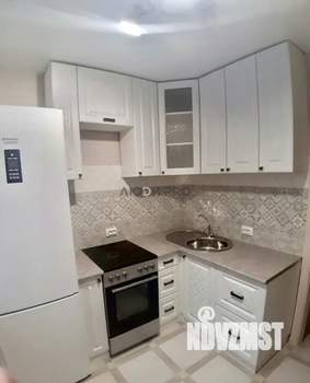 3-к квартира, вторичка, 61м2, 1/5 этаж